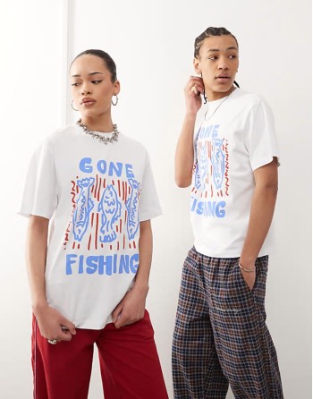 unisex fisherman graphic t-shirt in white