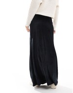 velvet slip maxi skirt in black