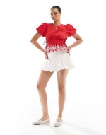 puff sve embroidered hem top in red