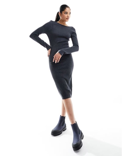 seamless rib midi long sve dress in washed charcoal
