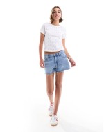 broderie baby tee in white